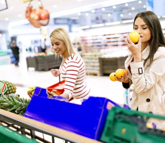 Menschen, die auf bewusste Ernährung setzen, probieren naturgemäß auch gern neue Kochrezepte aus und bewirten ihre Lieben damit.